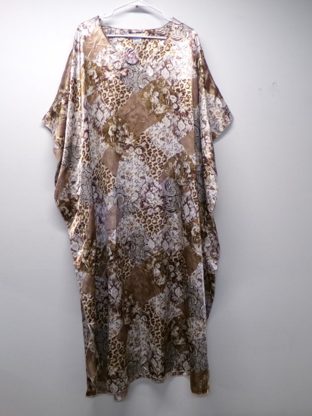 NWT Vintage Eve's Essence Leopard Animal Floral Satin Kaftan Muumuu One Size